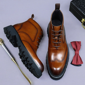 Botas de negocios de cuero británico para hombre, estilo marten de media pantorrilla, zapatos de cuero de caña alta, suela gruesa, con aumento de altura, ligeras - Product Image 3