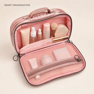 กระเป๋าจัดระเบียบเครื่องสำอางไนลอนสีโรสโกลด์เมทัลลิกพร้อมโลโก้สั่งทำ กระเป๋าแต่งหน้าแบบพองสองชั้นสำหรับเดินทาง ขายส่ง รับผลิตแบบ OEM ODM - Product Image 2