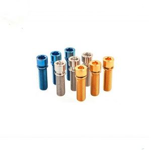 Proveedor Chino de Tornillos Anodizados de Color No Estándar/Tornillos de Aluminio - Product Image 4