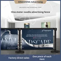 Barrière publicitaire mobile en PVC personnalisée de 1.0m Rail à grande vitesse Clôture d'écran d'affichage de file d'attente extérieure Isolation de ligne rétractable pour aéroport