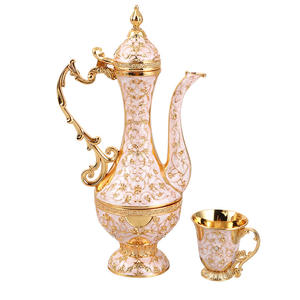 Nouvelle carafe à vin créative pour la maison, ensemble de carafes à vin en métal de style européen pour mariage - Product Image 1