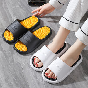 Sandales de massage confortables pour femmes, claquettes tendance pour hommes et femmes - Product Image 4