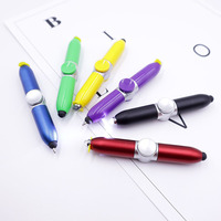Stylo lumineux LED créatif et mignon avec logo personnalisé Gyro neutre du bout des doigts Stylo à bille rotatif en plastique pour le corps sportif 1.0mm d'écriture pour