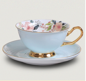 Taza de té Royal Classic, platillo decorativo con flor interior, hueso dorado, China, para fiesta familiar - Product Image 4