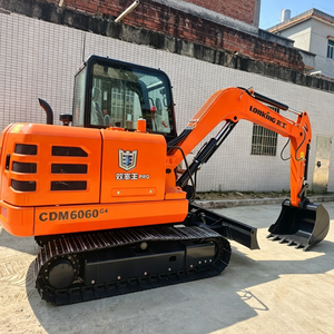 Excavatrice sur chenilles hydraulique CDM6060G4 vérifiée avec cabine d'opérateur fermée et certificats de conformité internationaux pour les appels d'offres à l'étranger - Product Image 2