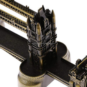 Nuevo Retro Metal London Tower Bridge estatua modelo <span class=keywords><strong>de</strong></span> construcción estatuilla <span class=keywords><strong>de</strong></span> hierro artesanía decorativa técnica <span class=keywords><strong>de</strong></span> fundición recuerdo - Product Image 3