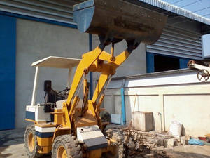 Como cargador frontal, el cargador de ruedas Komatsu de segunda mano ofrece alta calidad y fiabilidad. - Product Image 3