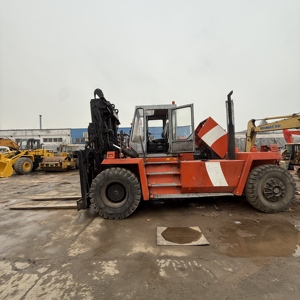 รถยก Kalmar DCD250 25 ตัน คุณภาพสูง ดีไซน์แข็งแกร่ง สภาพเยี่ยม เหมาะสำหรับการขนถ่ายสินค้าหนักในท่าเรือและโรงงาน - Product Image 3