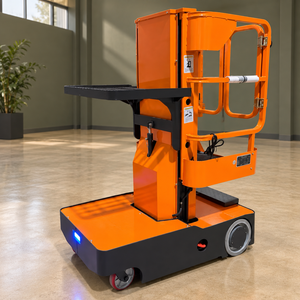 Chariot élévateur électrique autopropulsé avec plateau à matériaux réglable en hauteur - Product Image 3