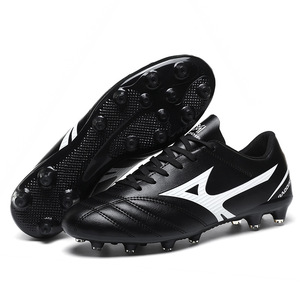Nouvelles chaussures <span class=keywords><strong>de</strong></span> football à semelle plate pour le printemps, unisexes, pour jeunes, tendance, antidérapantes, confortables, pour l'entraînement sur gazon, chaussures <span class=keywords><strong>de</strong></span> sport avec doublure en mesh, en stock - Product Image 4