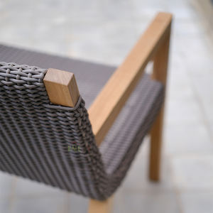 The Zusa Chair combines ergonomic design and sleek curves stylish furniture that enhances comfort and elevates modern interiors - Product Image 2