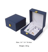 Boîte à montres en cuir avec boucle en métal haut de gamme, rangement multifonctionnel pour bijoux et logo personnalisable, idéale pour la fête des mères
