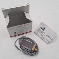 Nuevo Controlador de Programación PLC de Automatización Industrial PM681-1 Original y Listo para Usar