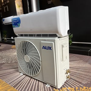 Mini Aires Acondicionados Split de Precio de Fábrica Más Vendidos 9000/12000/18000/24000 BTU R32 Bajo Ruido Enfriamiento Rápido para Áreas Comerciales - Product Image 2