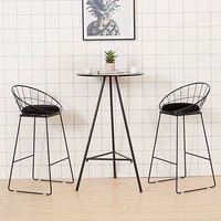Combinaison de chaise de table haute de bar en fer forgé commerciale simple moderne haut bar rond maison balcon loisirs table nordique