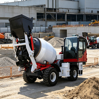 Camion malaxeur à béton autochargeur 4x4 de 2,6 m³, malaxeur mobile, malaxeur à béton portable avec pelle de chargement pour travaux en verger