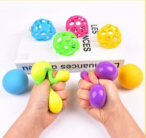 Balle anti-stress en TPR à changement de couleur, extensible et en maille, avec slime coloré à rebond lent, jouet souple pour soulager le stress et la tension - Product Image 3
