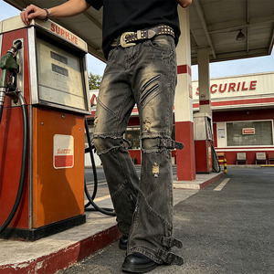 Jeans évasés noirs personnalisés Yaolin pour hommes, <span class=keywords><strong>en</strong></span> denim <span class=keywords><strong>déchiré</strong></span> de poids moyen, avec boutons à nœud, fermetures éclair et languettes latérales, service OEM, MOQ - Product Image 1