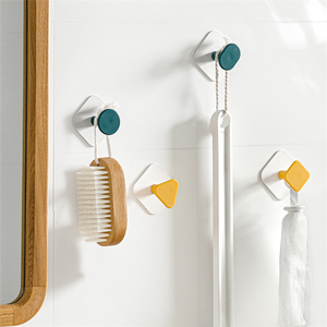 Crochets muraux adhésifs en acier au carbone <span class=keywords><strong>pour</strong></span> suspendre des serviettes, crochets imperméables et antirouille, crochets autocollants <span class=keywords><strong>pour</strong></span> salle <span class=keywords><strong>de</strong></span> bain, crochets adhésifs résistants - Product Image 4