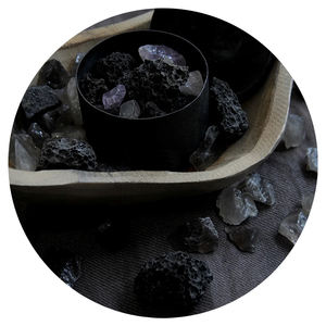 <span class=keywords><strong>Pietra</strong></span> <span class=keywords><strong>lavica</strong></span> pomice resistente all'usura per aromaterapia <span class=keywords><strong>nera</strong></span> naturale di alta qualità per aromaterapia che diffonde oli essenziali - Product Image 4