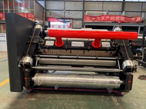Ligne de production de carton ondulé simple face <span class=keywords><strong>LUM</strong></span> <span class=keywords><strong>E</strong></span> Flute 2 plis 80m/min pour la production de cartons fins, économique, stable, multi-flûtes en option - Product Image 3