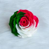 Têtes de fleurs éternelles Lovebay tricolores de 9-10 cm de diamètre, faites à la main, en gros, pour cadeau de Saint-Valentin