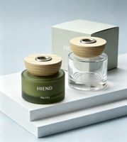 Diffuseur en verre mat vert personnalisé avec collier en bois de luxe, flacon vide pour parfum, vente en gros, ensemble d'aromathérapie pour la maison