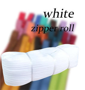 Wholesale Hot Selling 3#5#8# <strong>Nylon</strong> <strong>Zipper</strong> Tape Nickel-Free High Quality Customized Size Black Color for Bags Home Textiles - Product Image 4