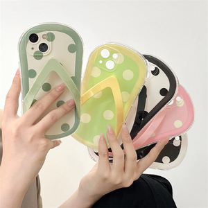 Funda de silicona con forma de chanclas, estilo popular, barata, al por mayor de fábrica, para iPhone 17 16 15 14 13 12 11 Pro Max XS XR Mini Plus - Product Image 1