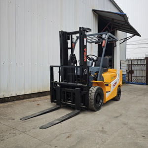 Chariot élévateur à contrepoids TCM FD30 de 3 tonnes d'occasion, fabriqué au Japon, moteur diesel, modèle 2023, bon état de marche - Product Image 6