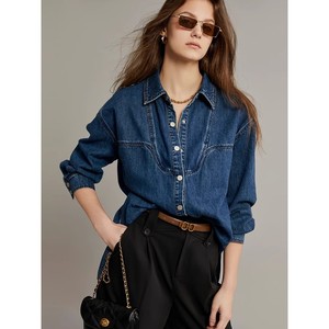 Mujeres francesas 2025 Otoño e Invierno Nueva moda Casual Chic Tops Camisa de mezclilla suelta con diseño delgado - Product Image 1