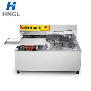 Machine à tempérer le chocolat, à fondre et à mouler, pour le revêtement, le remplissage et la confection de chocolat - Product Image 5
