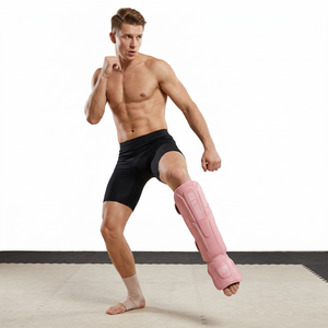 Espinilleras Rosas HAQ MEHARBAN para Adultos, Ligeras, con Protección de EVA, Cierre de Velcro, Protector de Piernas Deportivo - Product Image 1