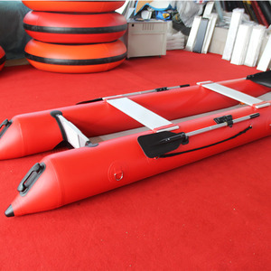 Canoa inflable para <span class=keywords><strong>3</strong></span> <span class=keywords><strong>personas</strong></span> con pedal de Kayak de goma de color opcional - Product Image 2