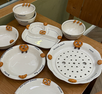 Ensemble de vaisselle en céramique personnalisé, style nordique de luxe moderne, blanc, pour la maison et les enfants, comprenant un bol à riz et à soupe et un plat de service, design Dubai mignon.