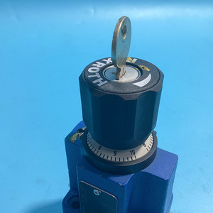 Regulador de Flujo Hidráulico de 2 Vías R900205509 2FRM6B36-3X/10QRV con Válvula de Retención, 315 bar de Alta Presión - Product Image 4