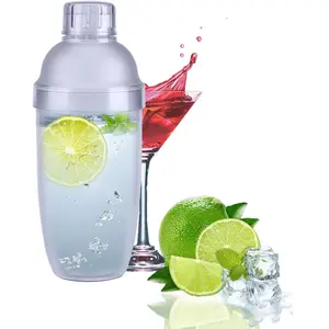 Mutfak aksesuarları 500ML 700ML özel şeffaf gıda PC shaker plastik çalkalayıcı şişeleri