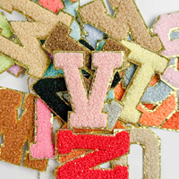 Patchs brodés en lettres, patchs en chenille en gros, lettres, badges pour vêtements, vestes, chapeaux et jeans