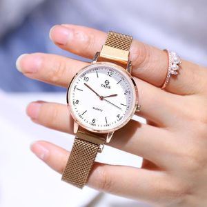 Reloj de Cuarzo Casual de Lujo para Mujer, Diseño Coreano Retro Mori, Cielo Estrellado con Corazón, 36mm, Aleación, Cristal, Puntero, Múltiples Husos Horarios - Product Image 4