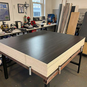 Kích thước lớn 7 * 9ft 6 * 9ft 6 * 8ft melamine ván dăm hoàn thành sóng trắng mDP cho đồ nội thất trong bán flakeboard cho đồ nội thất - Product Image 1
