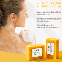 Savon Solide Artisanal Végétalien Naturel aux Herbes avec Acide Kojique, Curcuma, Citron et Avoine - Anti-Acné et Éclaircissant pour Tous Types de Peau