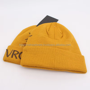 INJAE Vente en gros Bonnet d'hiver unisexe en acrylique tricoté à revers, couleur unie, vierge, de haute qualité, avec logo personnalisé - Product Image 5