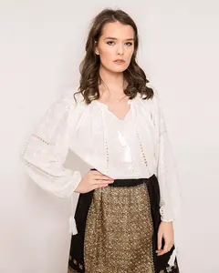 Blusa Bohemia de Gasa para Mujer con Bordado de Borlas, Cuello en V, Manga Abullonada, Corte Holgado, Top de Primavera Verano, Estilo Rajasthan para el Día a Día - Product Image 1
