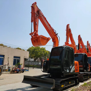 Mini-pelle Hitachi ZX70 d'occasion de haute qualité, moteur Cummins 7 tonnes, composants de base inclus à vendre, prix bon marché - Product Image 6