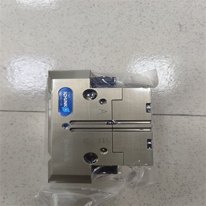Schunk Gripper 371401 PGN-PLUS 80-1-AS 0.5 Kw 220 V Métal Usage Industriel - Product Image 4