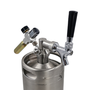 <span class=keywords><strong>Distributeur</strong></span> <span class=keywords><strong>de</strong></span> boissons co2 et <span class=keywords><strong>de</strong></span> <span class=keywords><strong>bière</strong></span>, ensemble cadeau portable <span class=keywords><strong>en</strong></span> acier inoxydable, <span class=keywords><strong>de</strong></span> qualité alimentaire, pack cadeau personnalisé un salon, vente <span class=keywords><strong>en</strong></span> gros, - Product Image 5