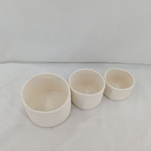 Ensemble de paniers de rangement en <span class=keywords><strong>corde</strong></span> de coton - Trois paniers de rangement de bureau de grande capacité pour articles divers, couleur unie, stock d'usine - Product Image 4
