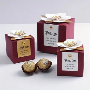 Scatola per Caramelle Personalizzabile in Carta Laminata Lucida Goffrata, Scatolina per Cioccolatini a Forma di Fiore, Bomboniere in Gelatina per Matrimoni e Feste, Contenitore per Alimenti - Product Image 3