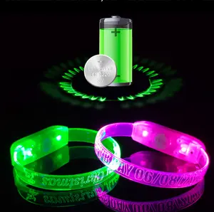 Pulsera con luz Led y sonido activado, accesorio de fiesta, para Halloween, música