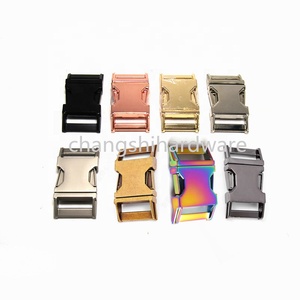 Hebilla de cinturón de seguridad Multicolor personalizada, hebilla de liberación rápida lateral de Metal, ecológica, sin plomo, curva, para <span class=keywords><strong>Collar</strong></span> de Mascota - Product Image 1